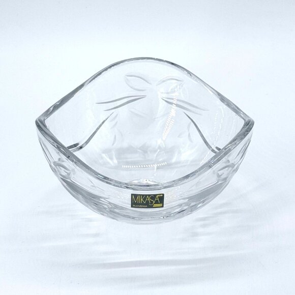 Vintage Mikasa Etched Clear Crystal Bowl 6" Slovenia Floral Design Decorative - Picture 2 of 5